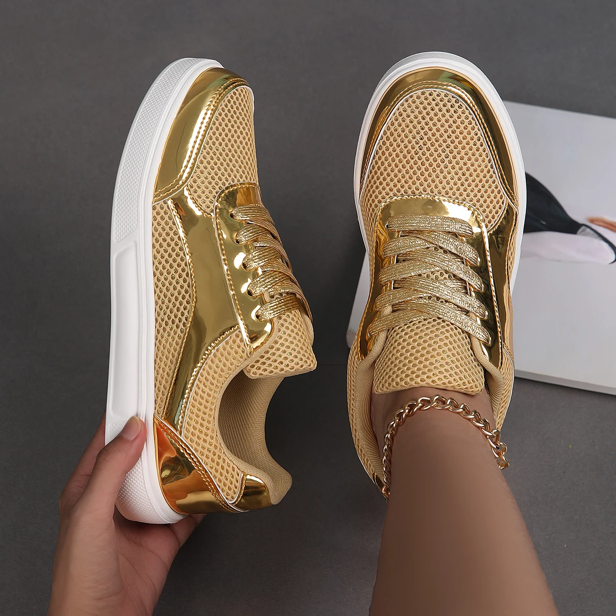 Tênis Feminino Slip-on de Salt - Women'S Fashion Trends Spring 2026 avaliação e preço