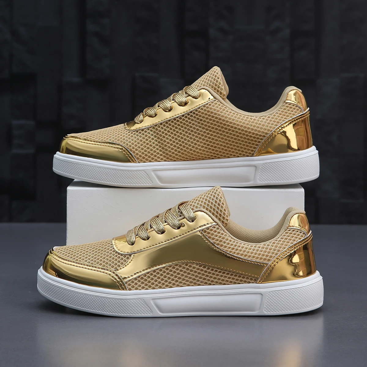 Tênis Feminino Slip-on de Salt - Women'S Fashion Trends Spring 2026 avaliação e preço