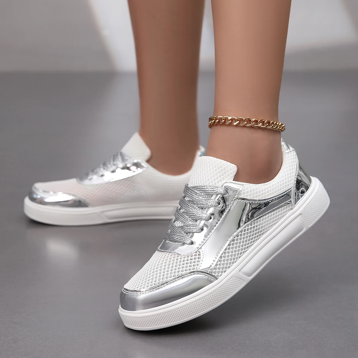 Tênis Feminino Slip-on de Salt - Women'S Fashion Trends Spring 2026 avaliação e preço