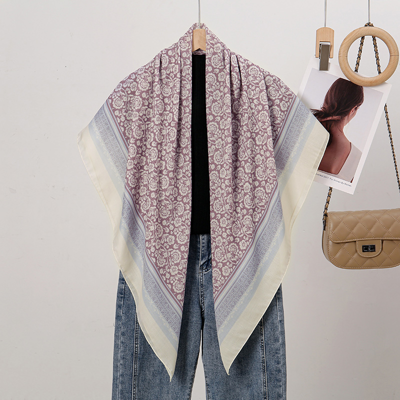 Lenço quadrado estampado flora - Women Fashion Malaysia avaliação e preço