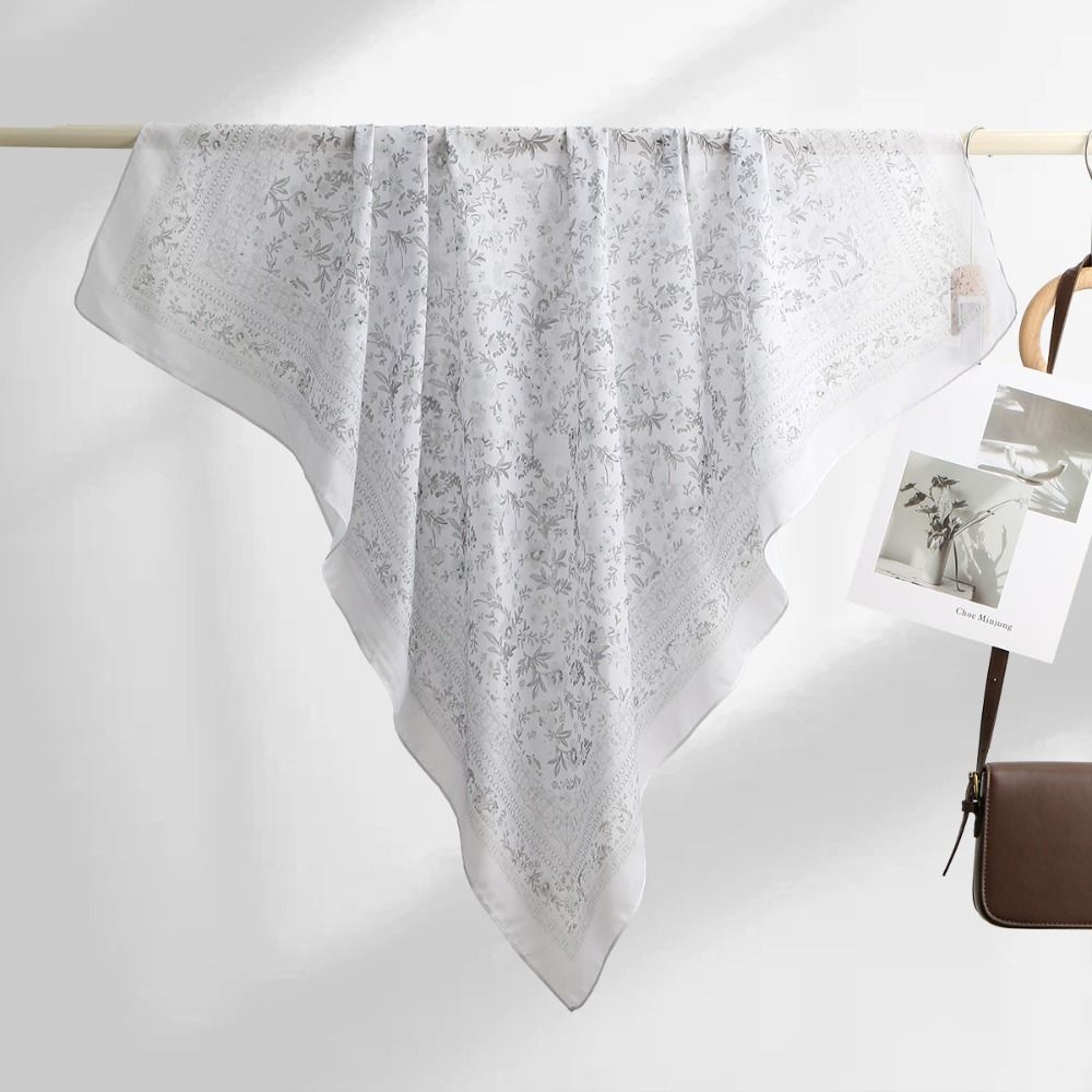 Lenço Quadrado Estampado Flora - Women Fashion Malaysia avaliação e preço